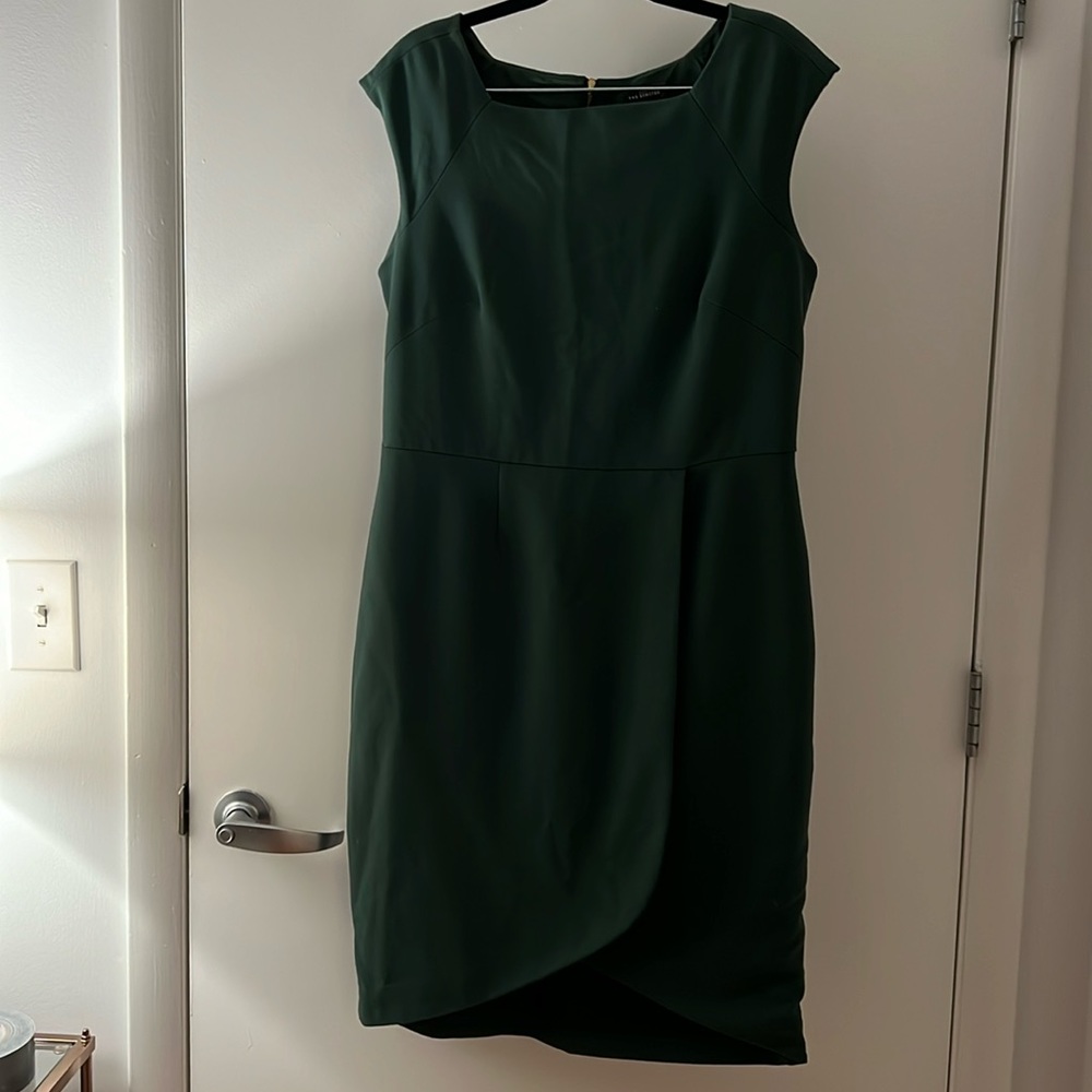 The Limited Emerald Green Sheath Zip Dress. Sz 12